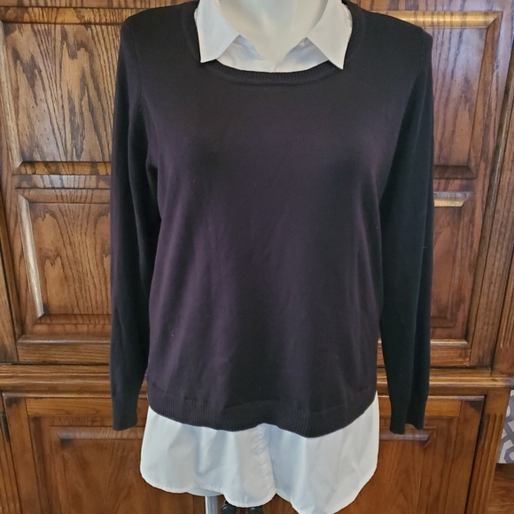 Sweater - Picture 1 of 4